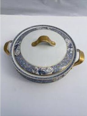Antique Theodore Haviland Limoge Covered dish - Pattern Rani -France